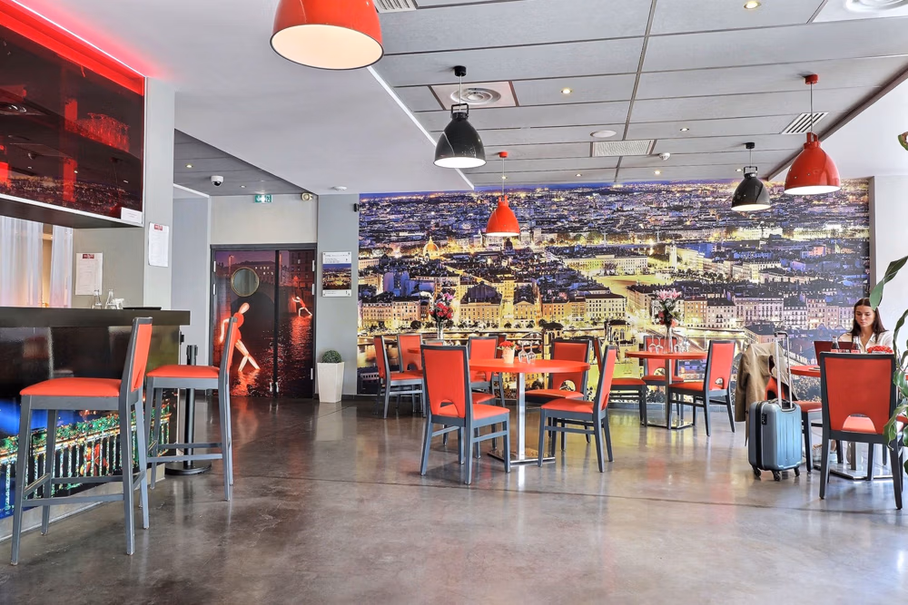 Hôtel des lumières, bar convivial